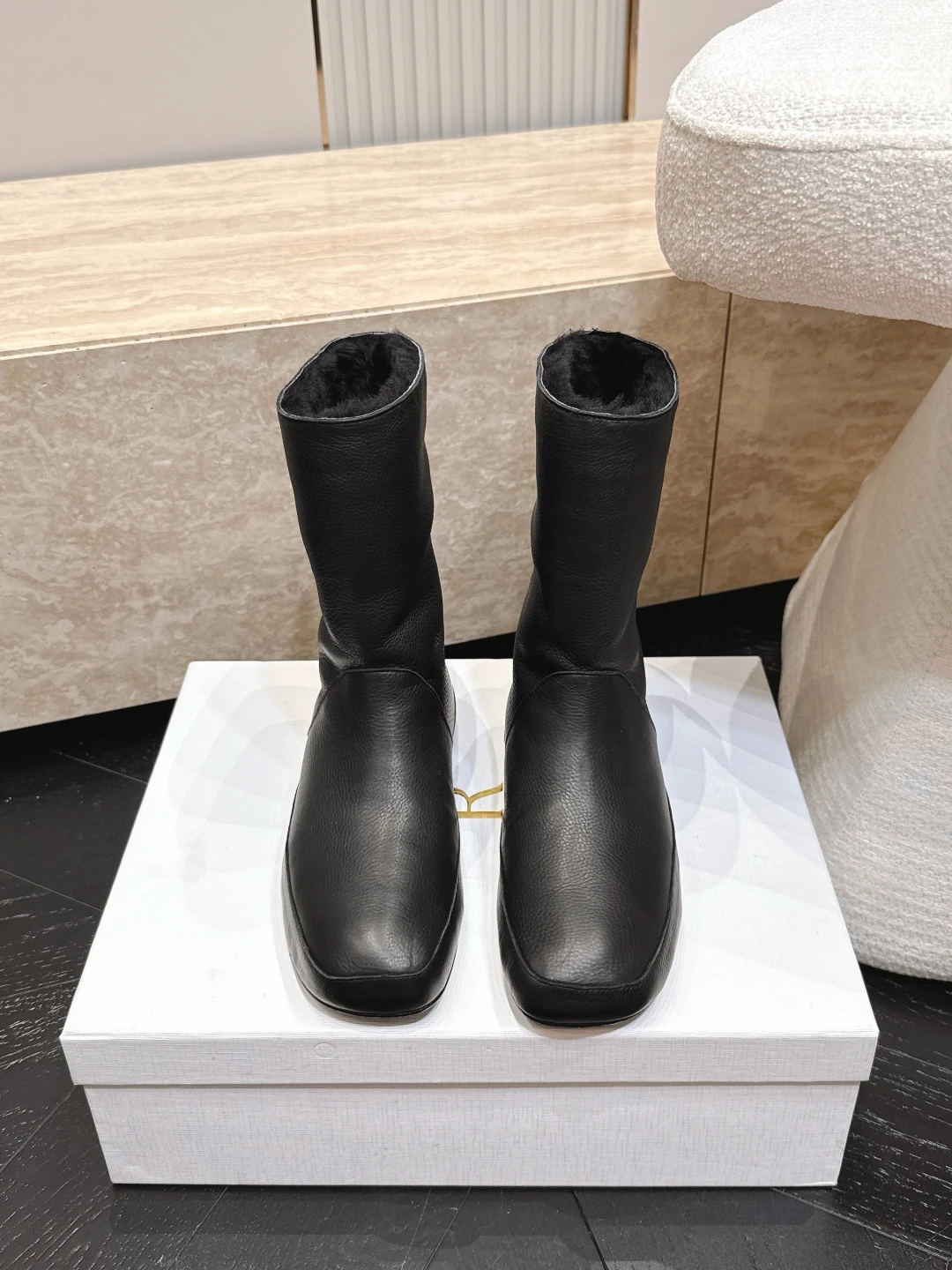 Boots — 7b94c1d2