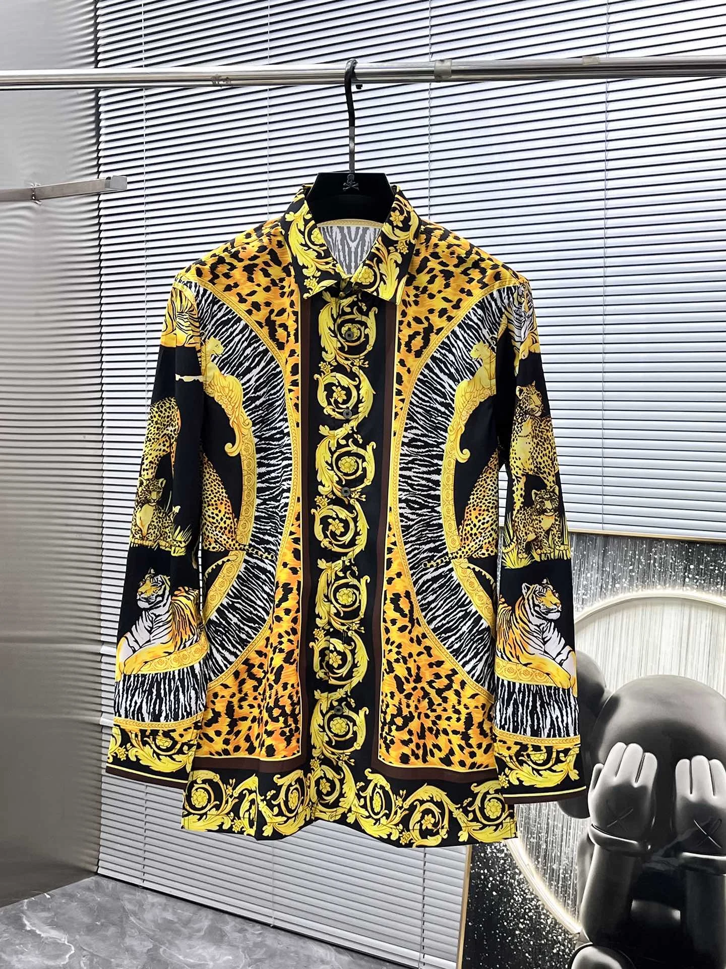 Versace Shirts — 45f004ae