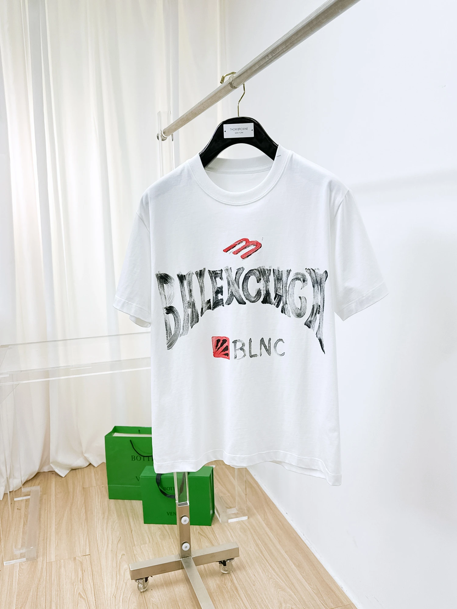 Balenciaga T-Shirt — b989d17d