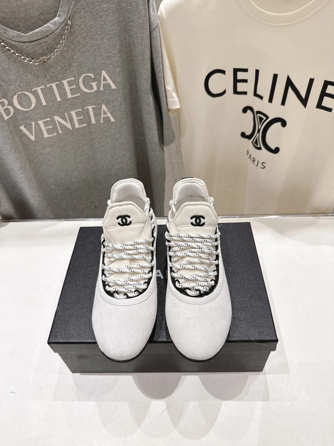 Chanel Sneakers — d8e1de03