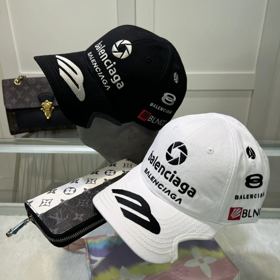 Balenciaga Hat — b1b92ca1