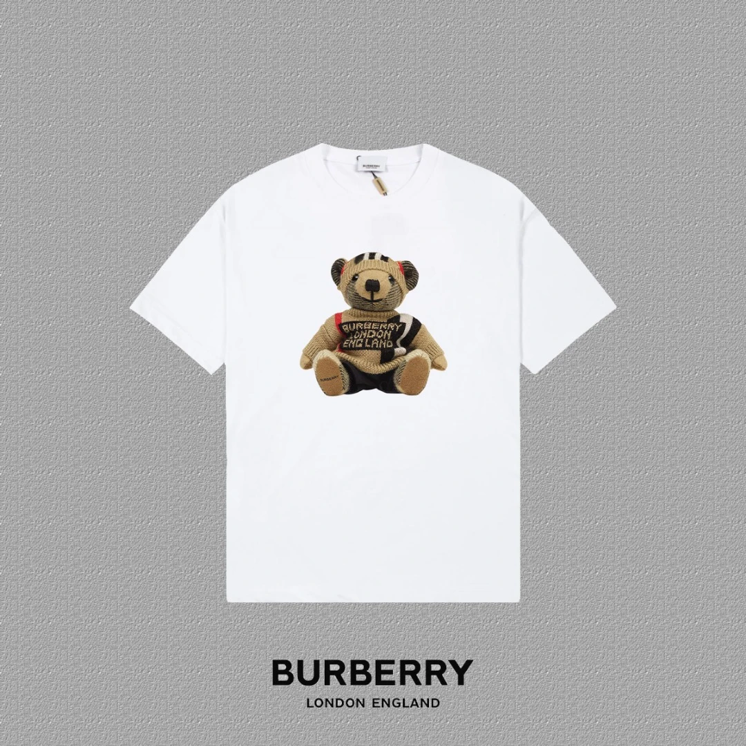 Burberry T-Shirt — e13c5f3a