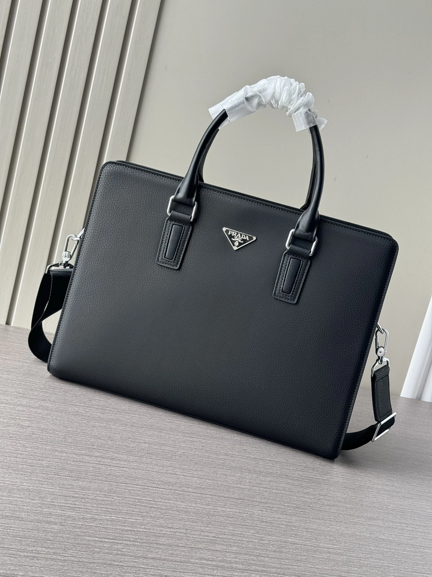 Montblanc Bag — e8689896