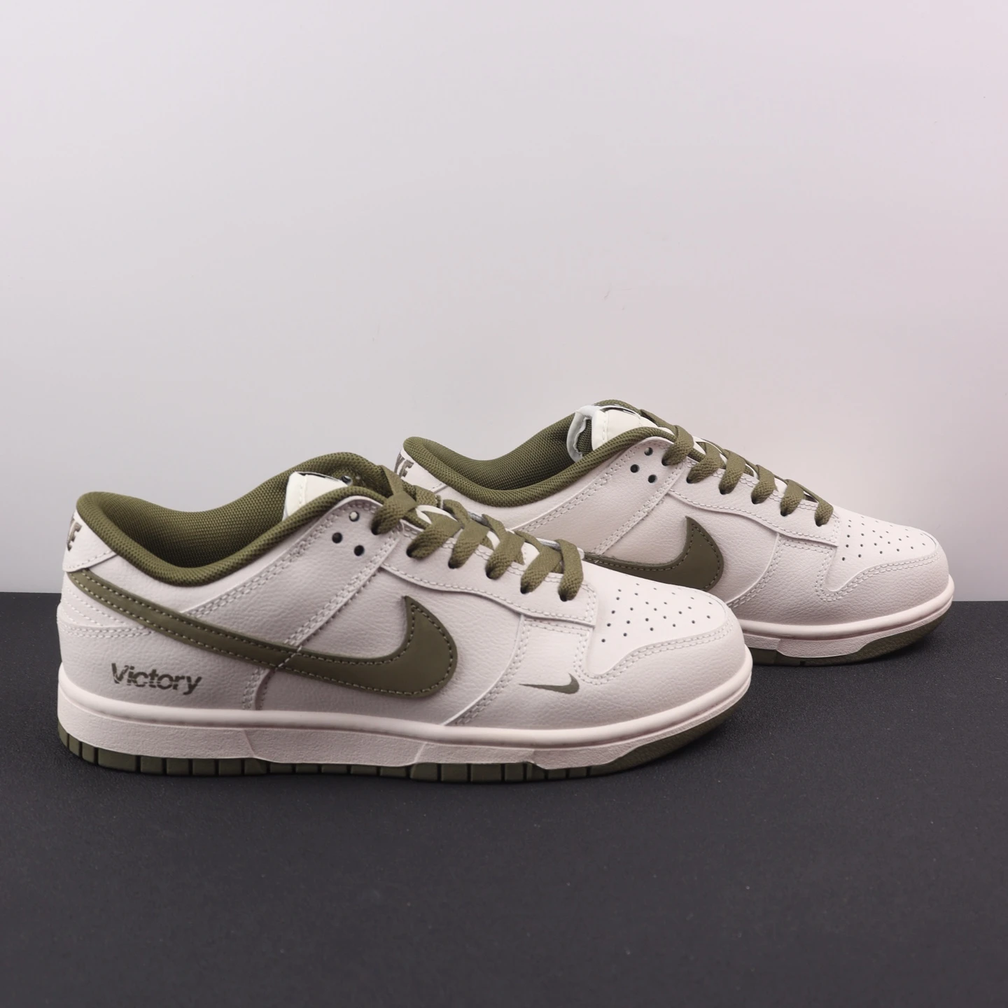 Nike Shoes — 5716c05d
