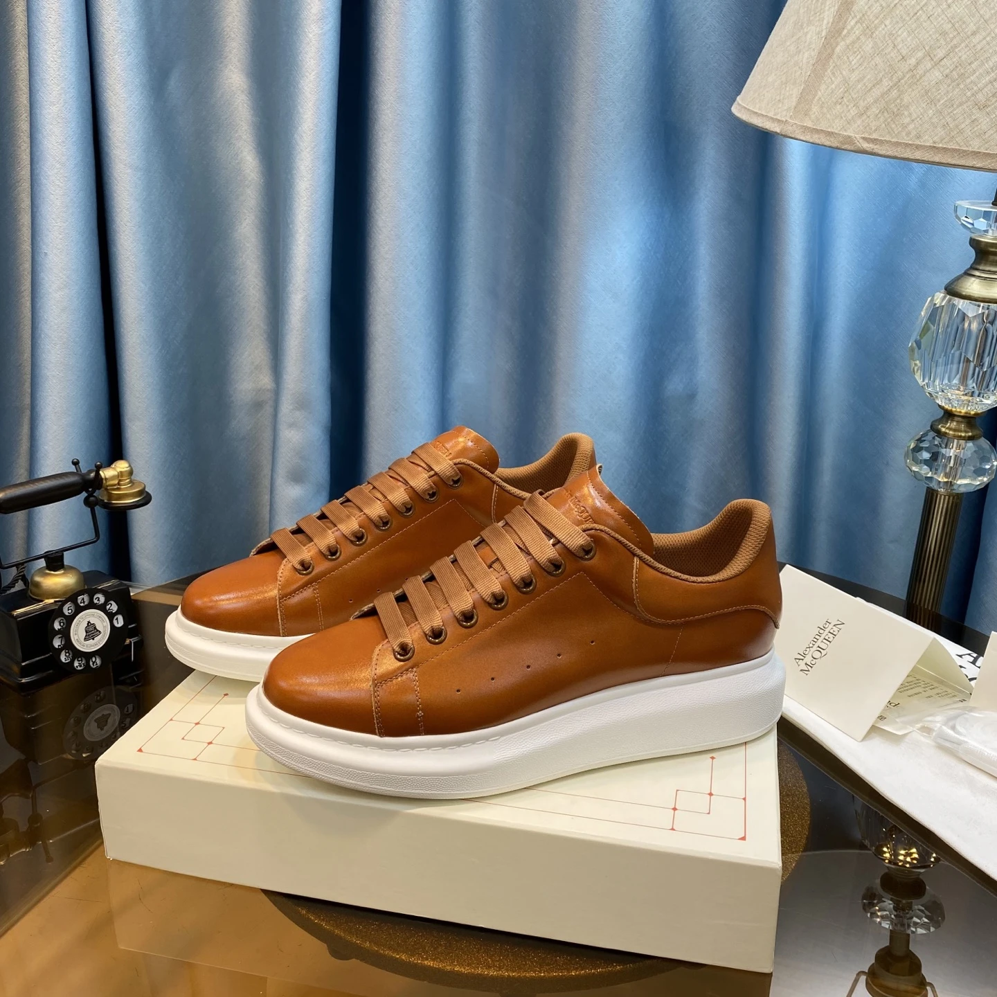Alexander McQueen Sneakers — 4c5ae982