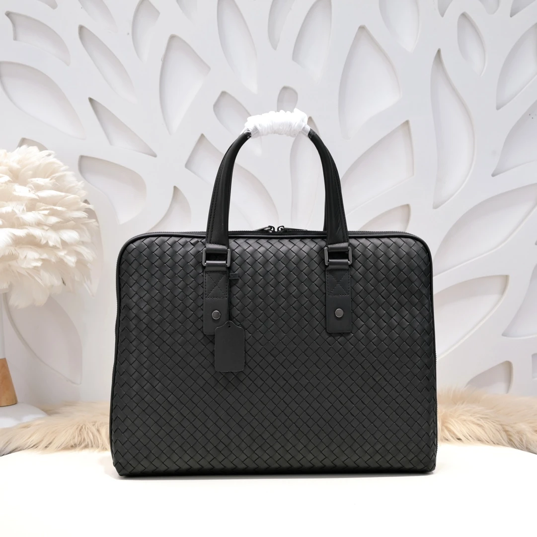 Bottega Veneta Bag — 4b42dfbe