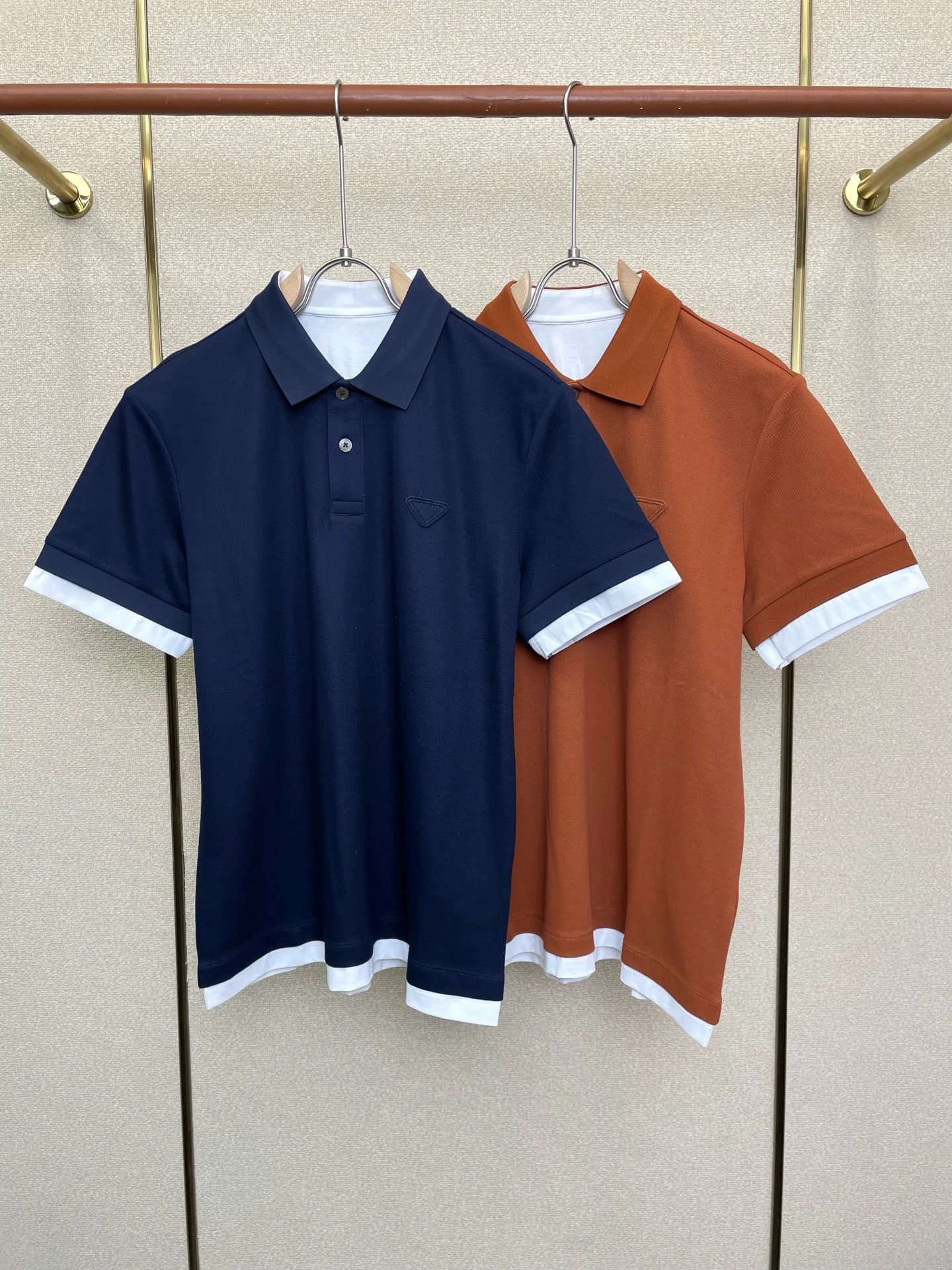 Prada T-Shirt — d96be3d2
