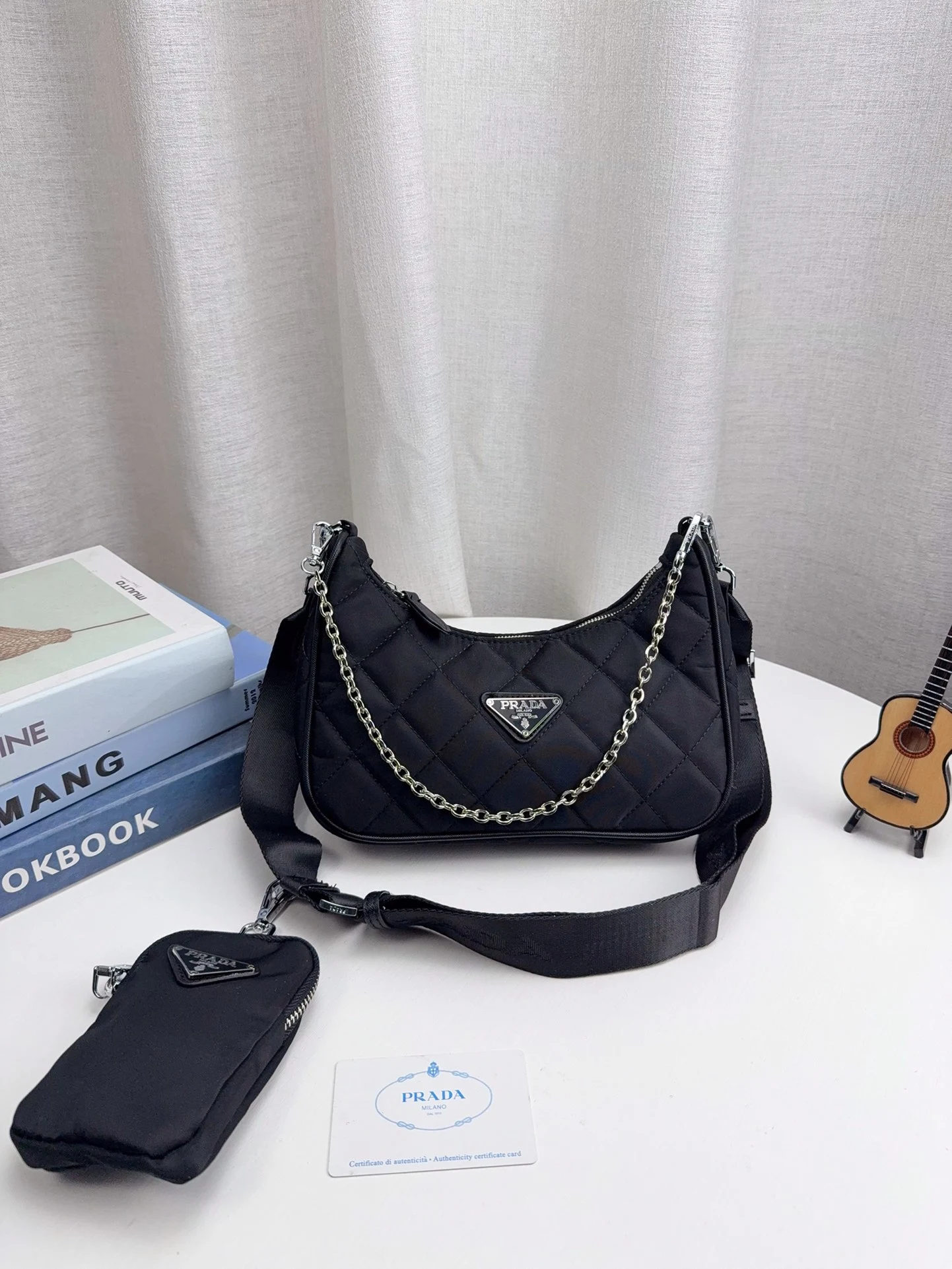 Prada Bag — 89755c37