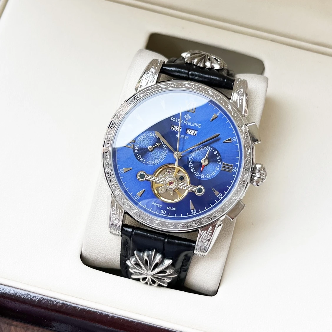 Patek Philippe Watch — f1f996bc