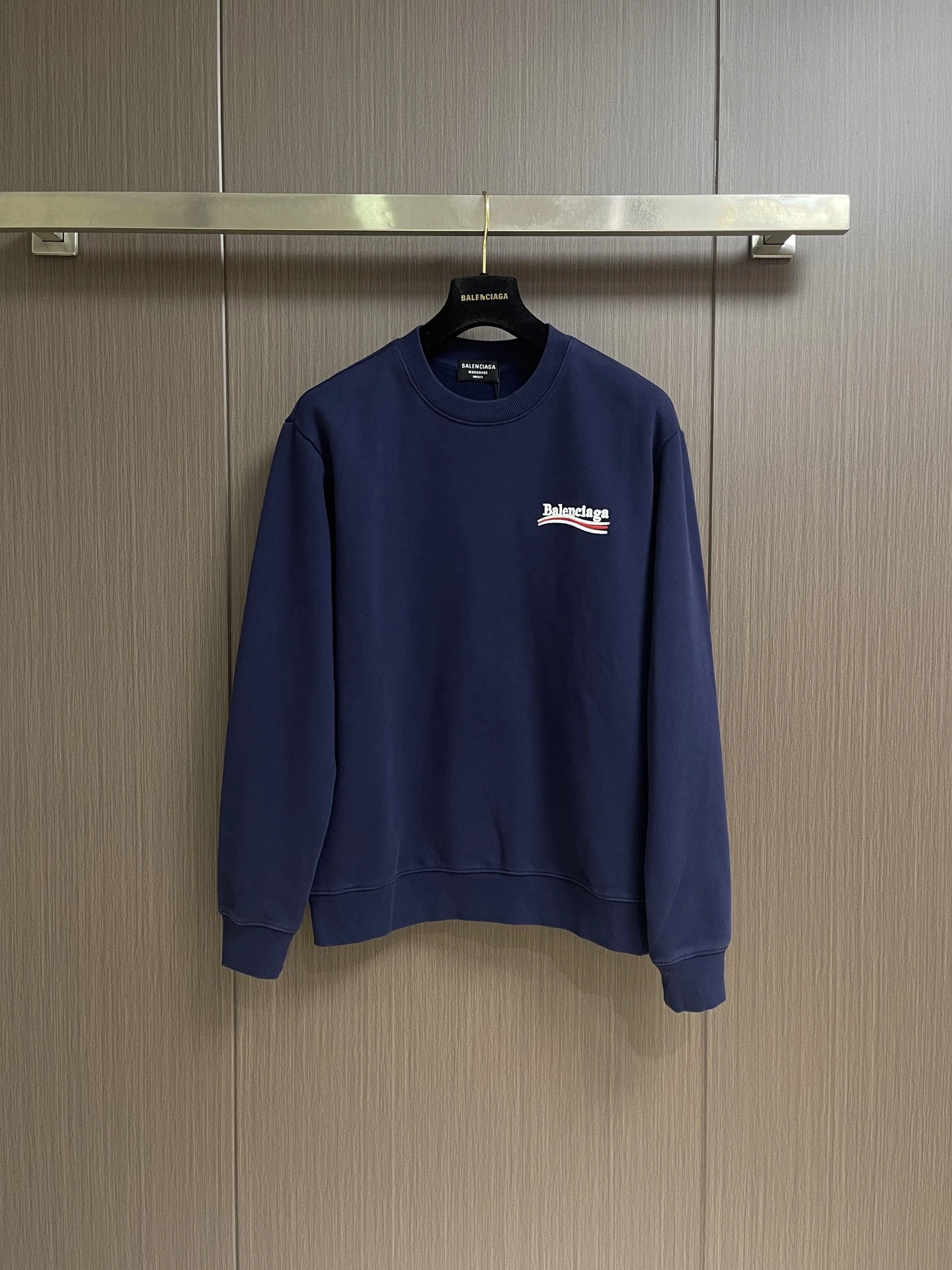 Balenciaga Sweatshirts — 769807bb