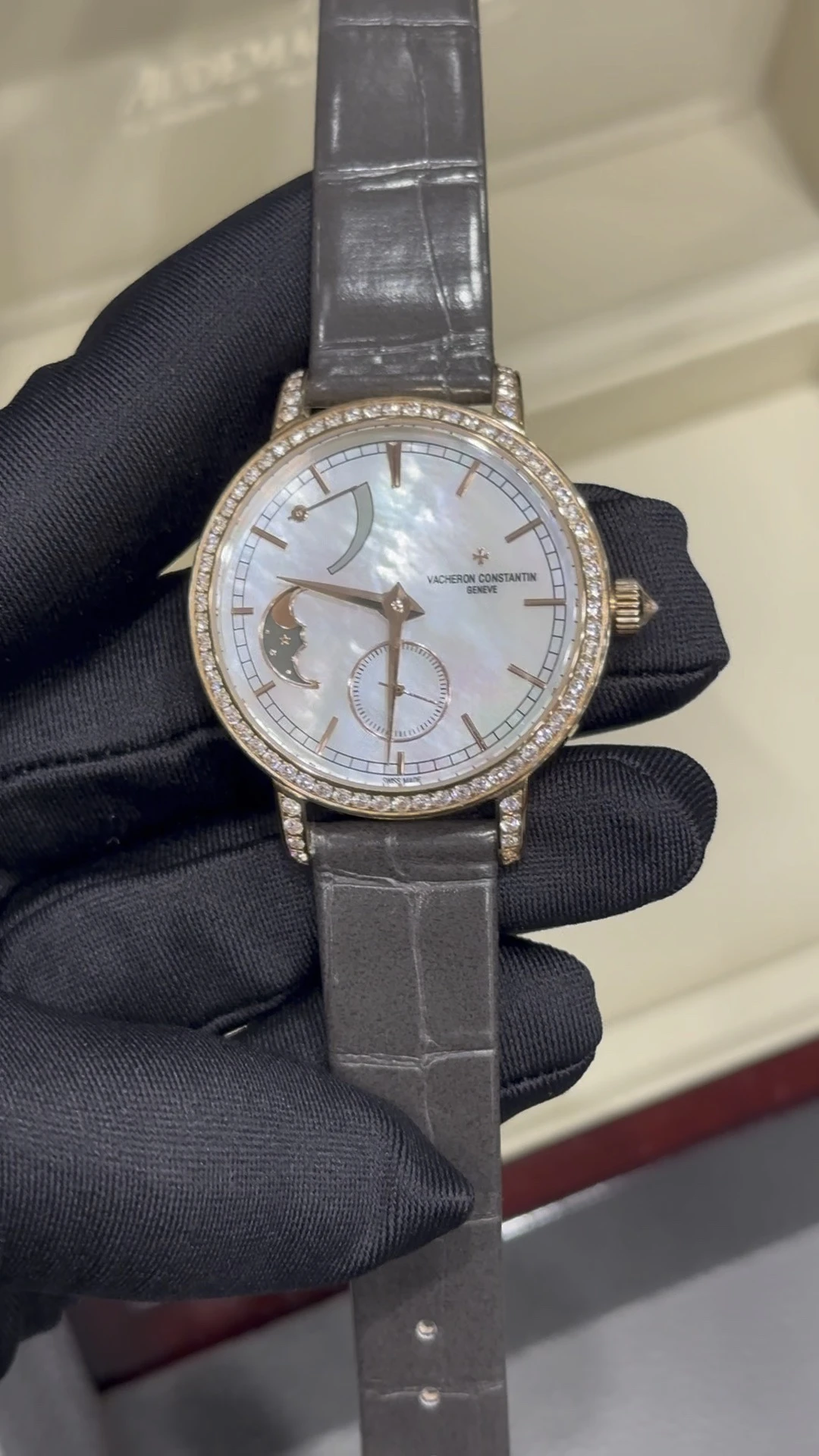 Vacheron Constantin Watch — 77b3ace9
