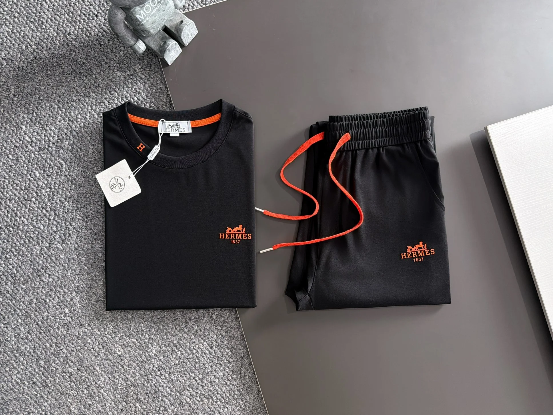 Hermès T-Shirt — 34dd80c0