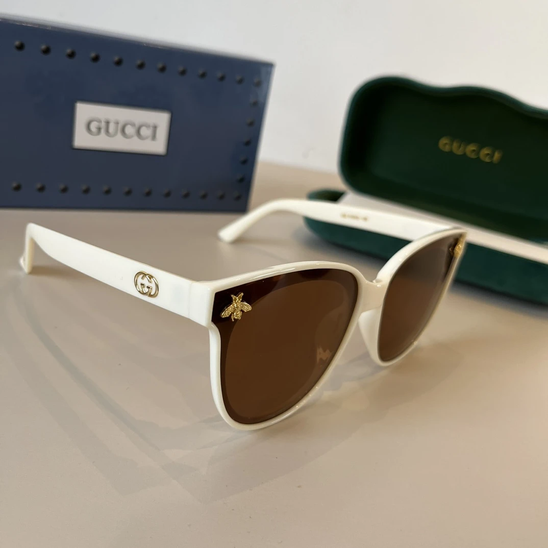 Gucci Eyewear — 6f007b00