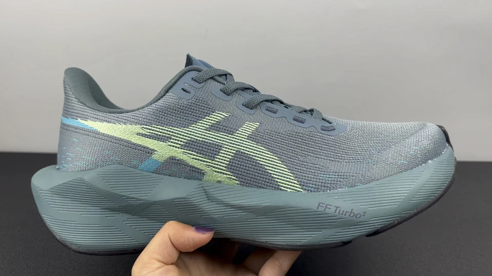 Asics Shoes — 4bb8c73b