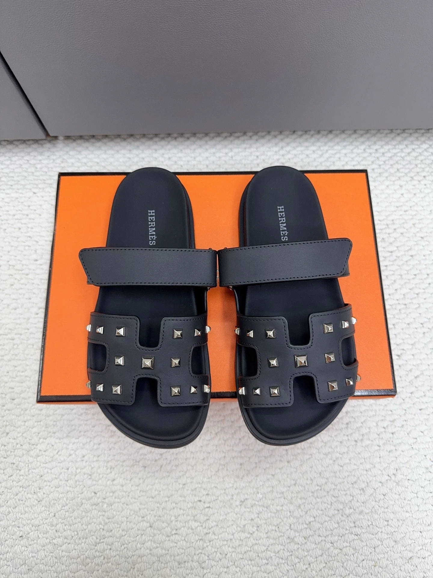 Hermès Slippers — e1856641