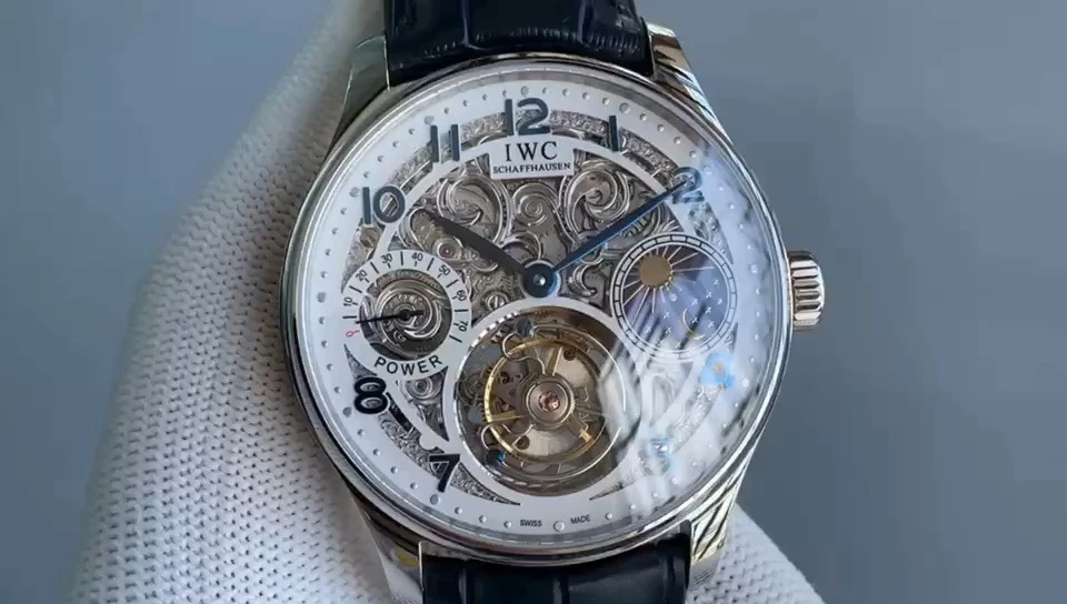 IWC Watch — fa14f43b