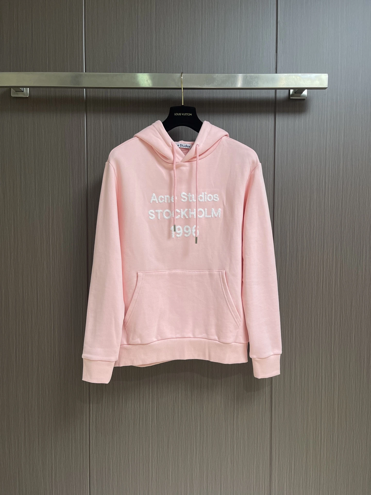 Hoodies — 32f33cda