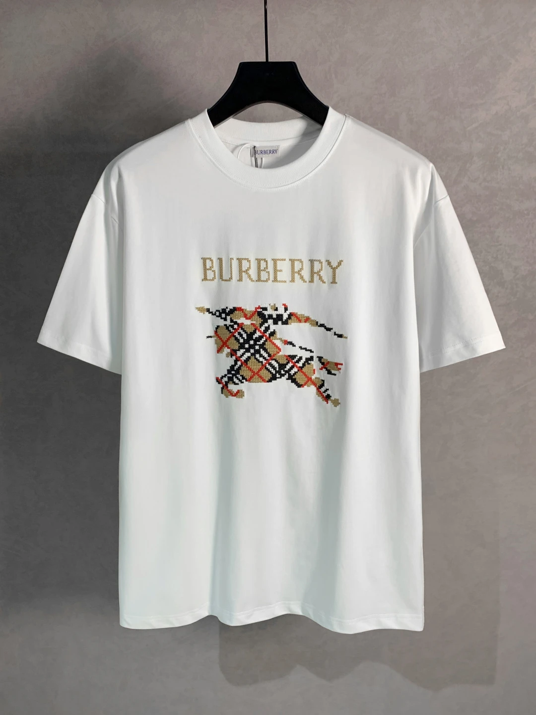 Burberry T-Shirt — 050097a5