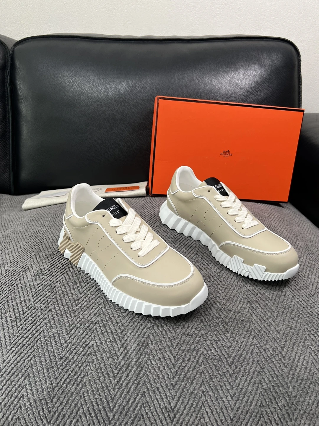 Hermès Shoes — 8d4a6b8c