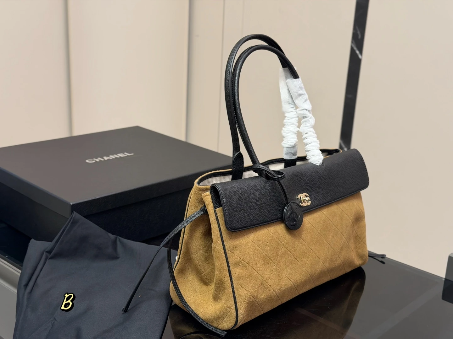 Chanel Bag — 842fe495