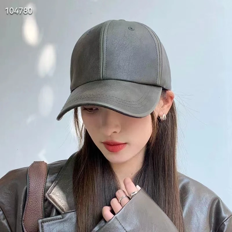Louis Vuitton Caps — 7a2aefb2