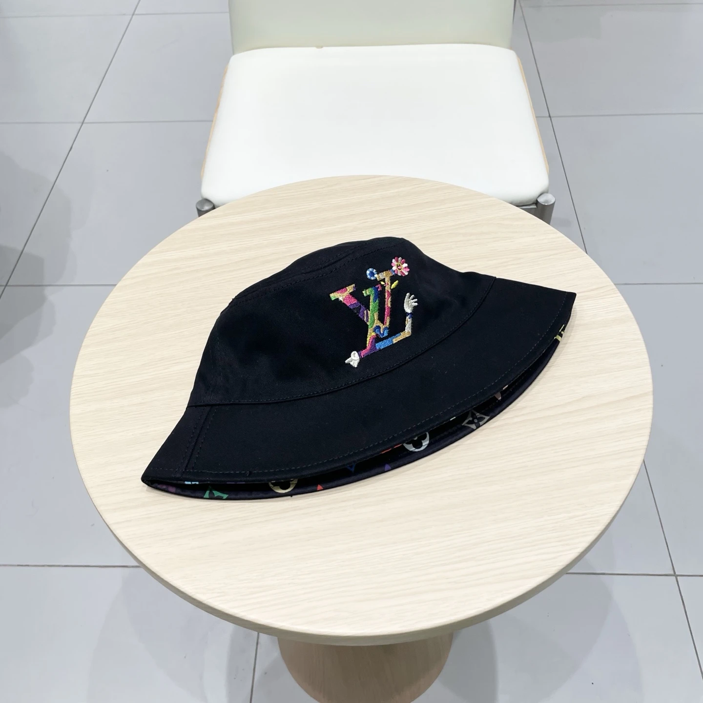 Louis Vuitton Hats — 69a36caf