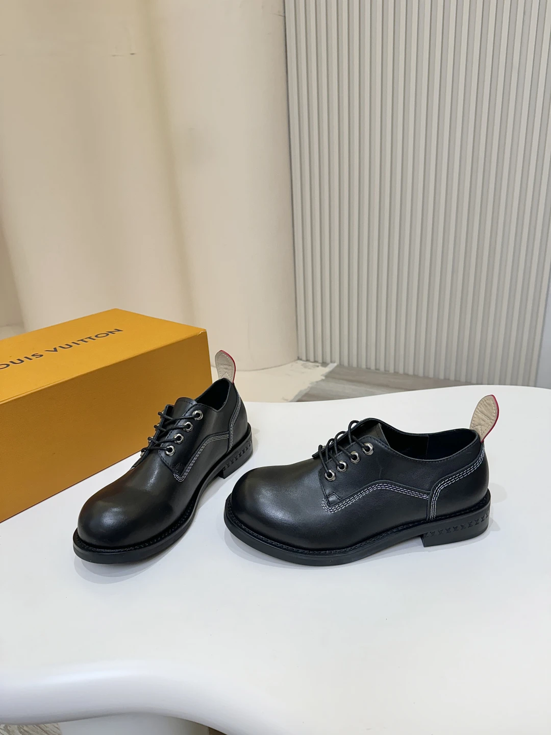 Louis Vuitton Sneakers — 101bd670