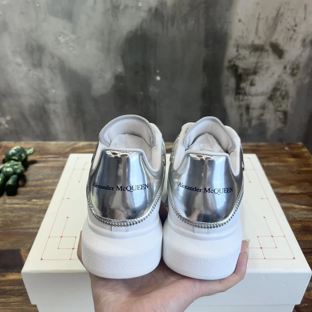 Alexander McQueen Sneakers — 25c59f22
