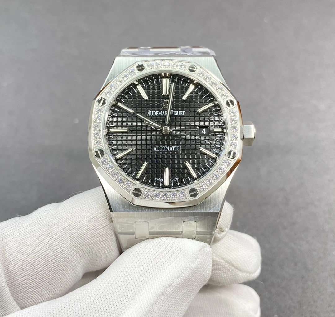 Audemars Piguet Watch — 0bb8fc52