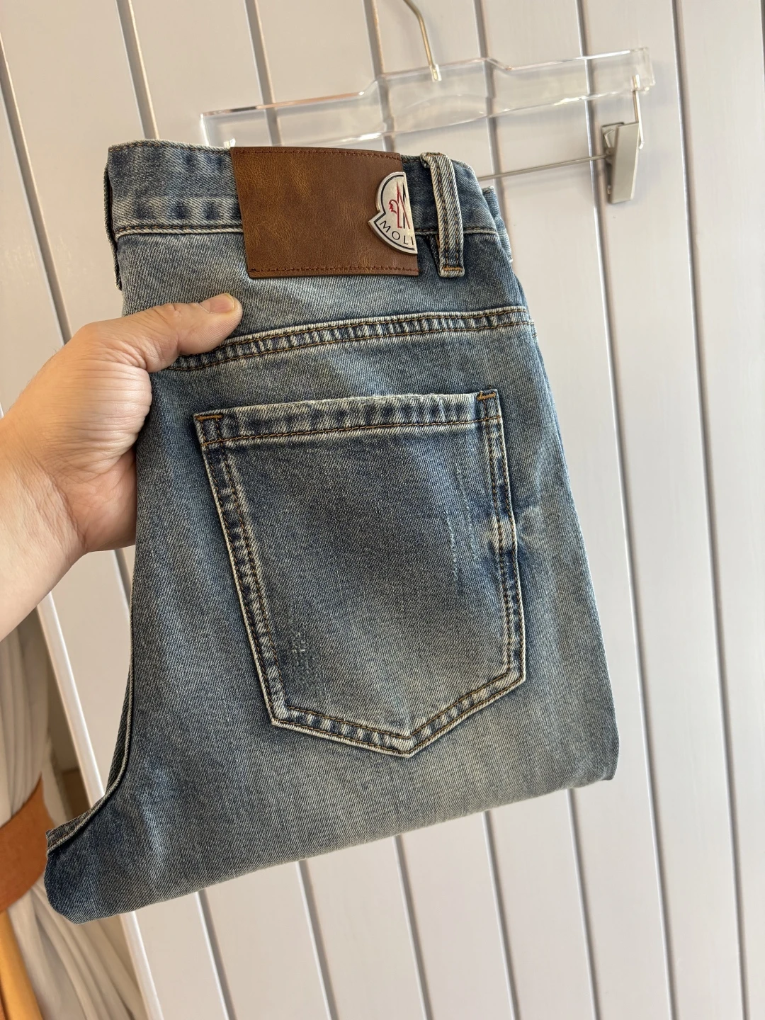 Jeans — 1d63e1aa