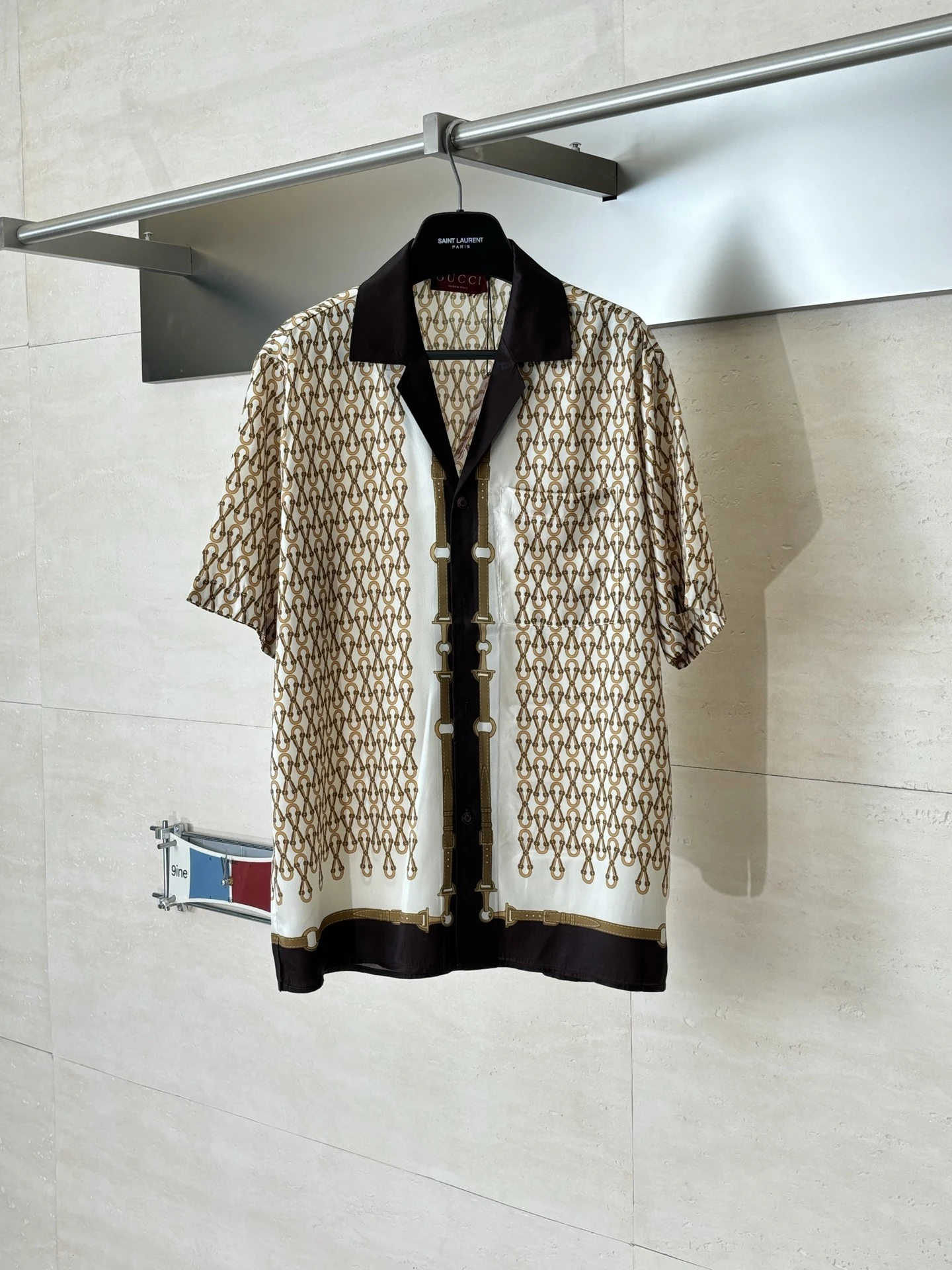 Gucci T-Shirt — 72b191ed