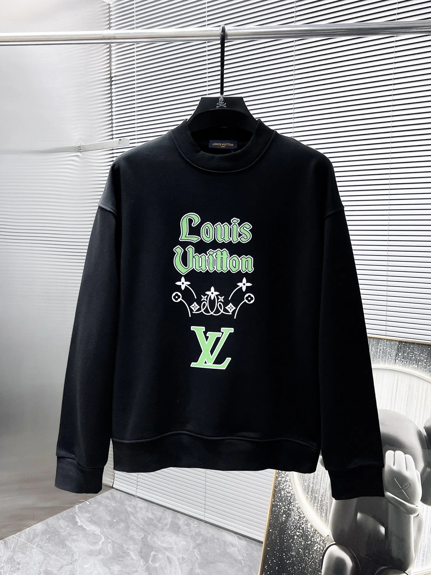 Louis Vuitton Sweatshirts — 6f9f9d9f