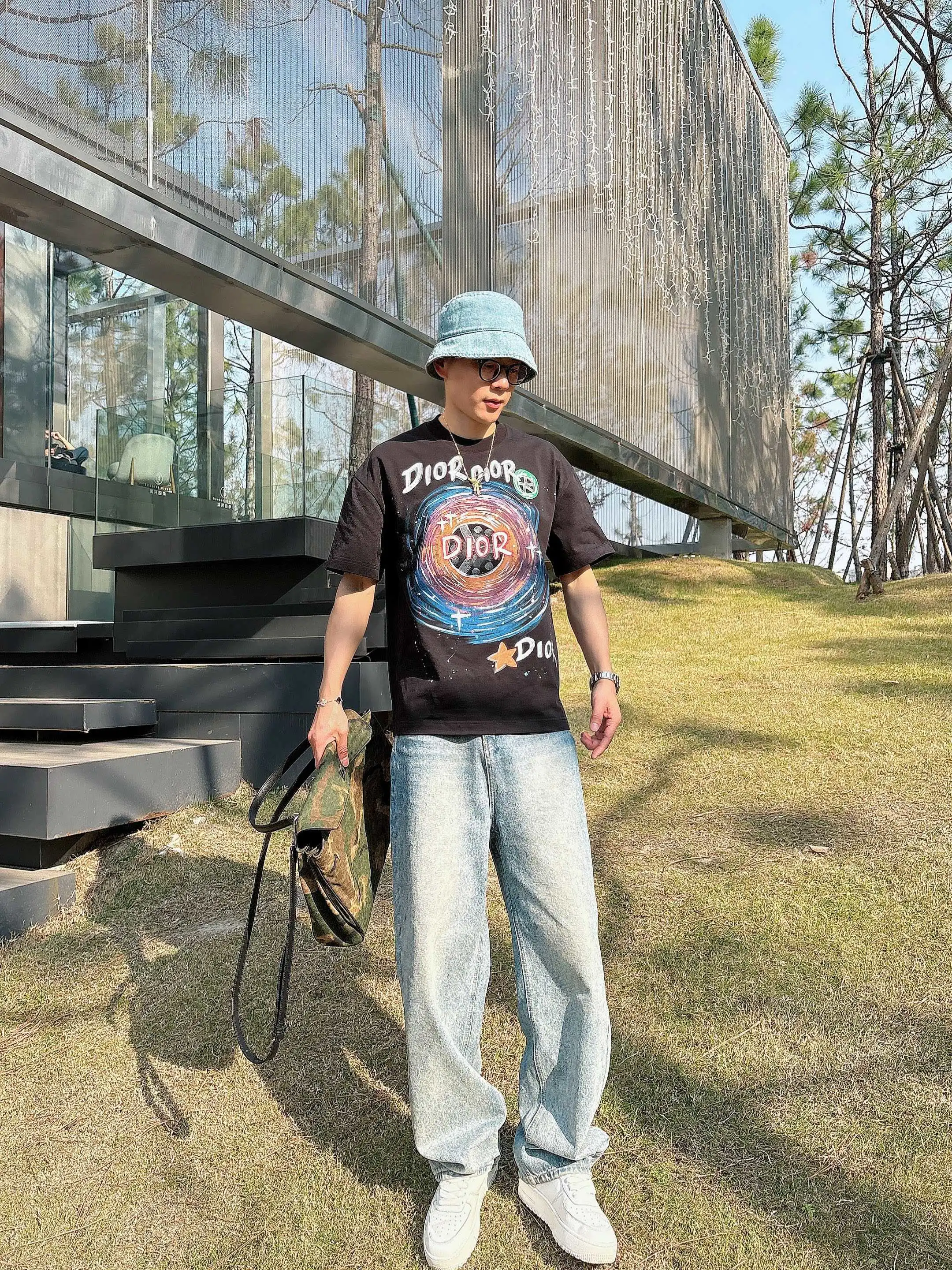 Dior T-Shirt — 76fc9e17