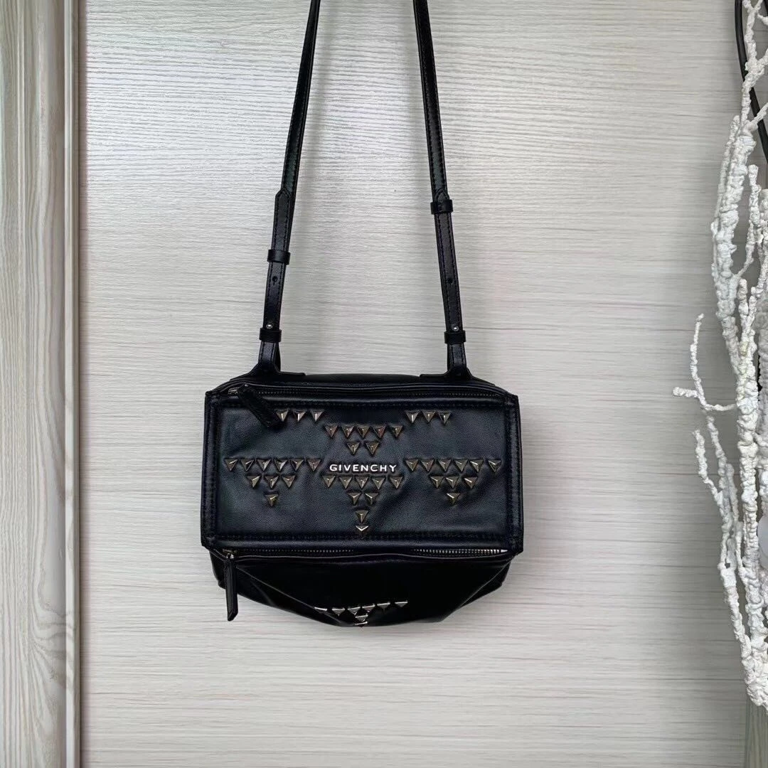 Givenchy Bag — 9f932ae9