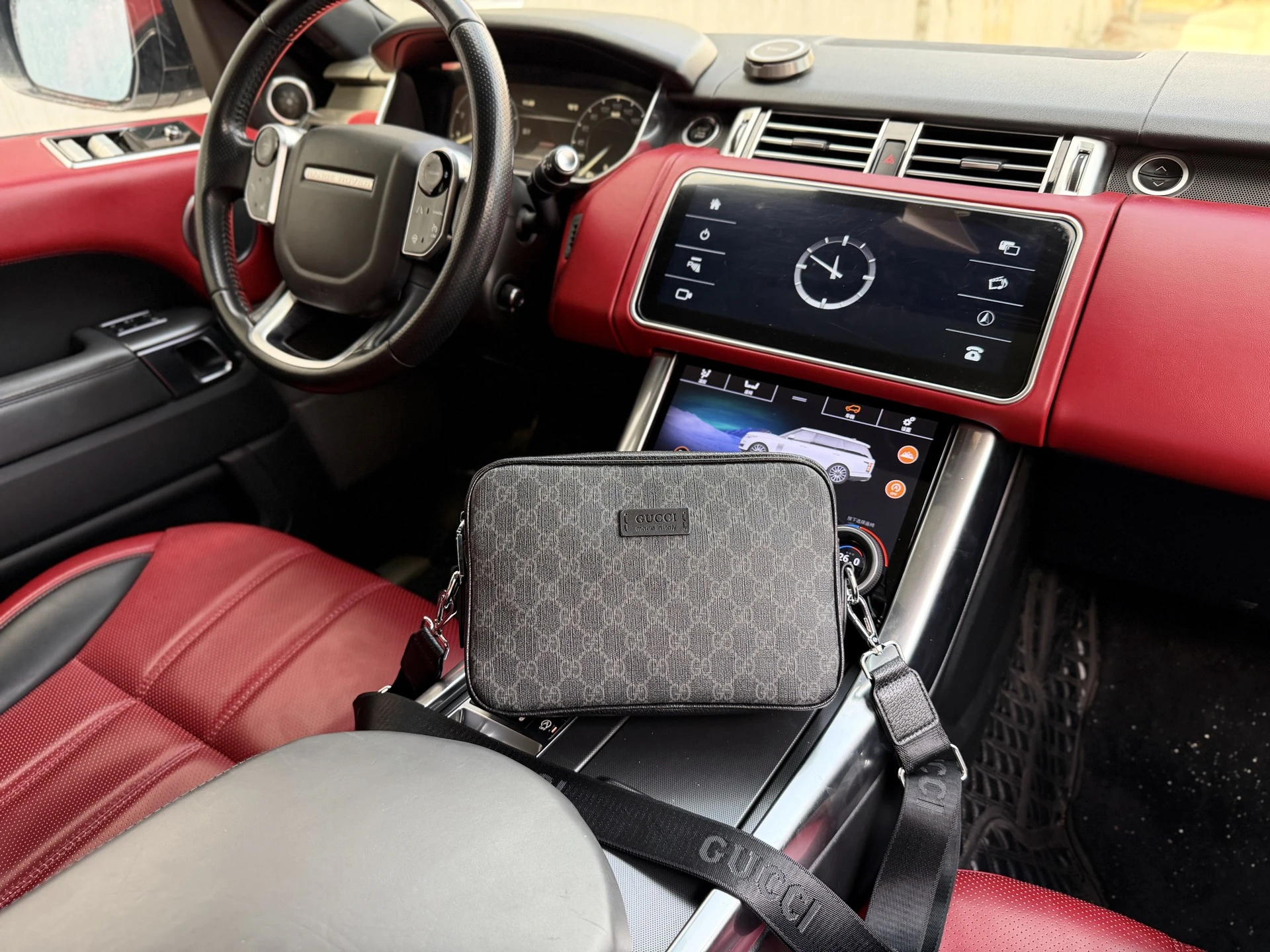 Gucci Bag — 77e1968e