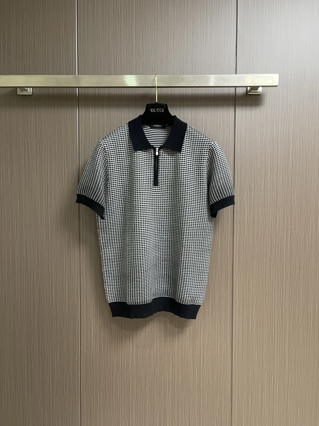 Louis Vuitton T-Shirt — 169bd44f