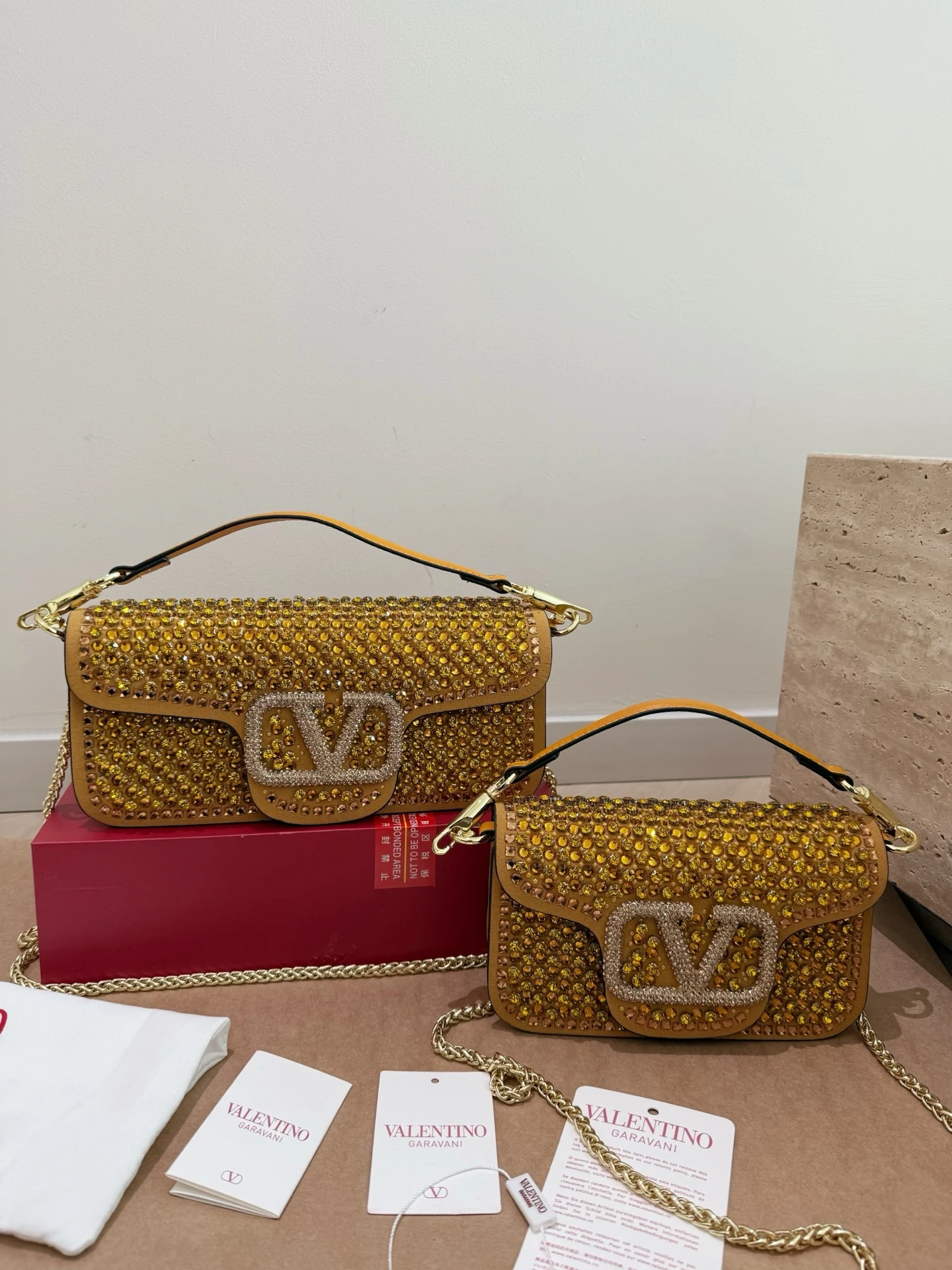 Valentino Bag — 5bf4174a