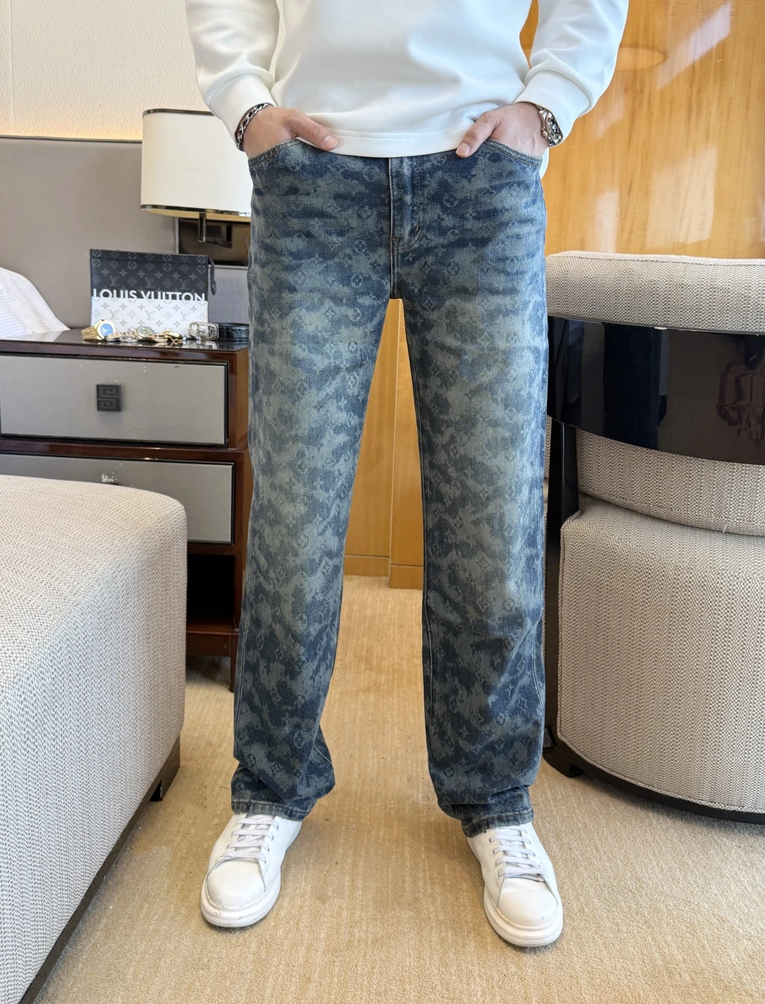 Louis Vuitton Jeans — ca69ee6a