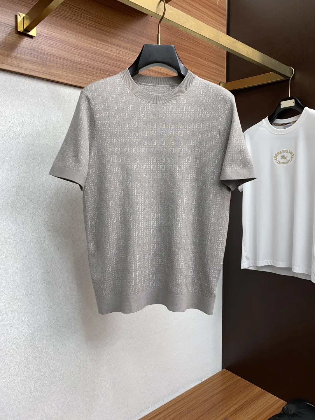 Fendi T-Shirt — 02acf09f
