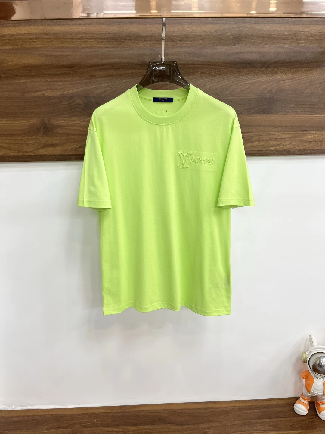 Louis Vuitton T-Shirt — fb7023f9