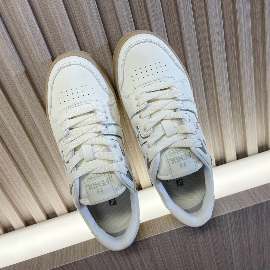Fendi Sneakers — 4a7a6056