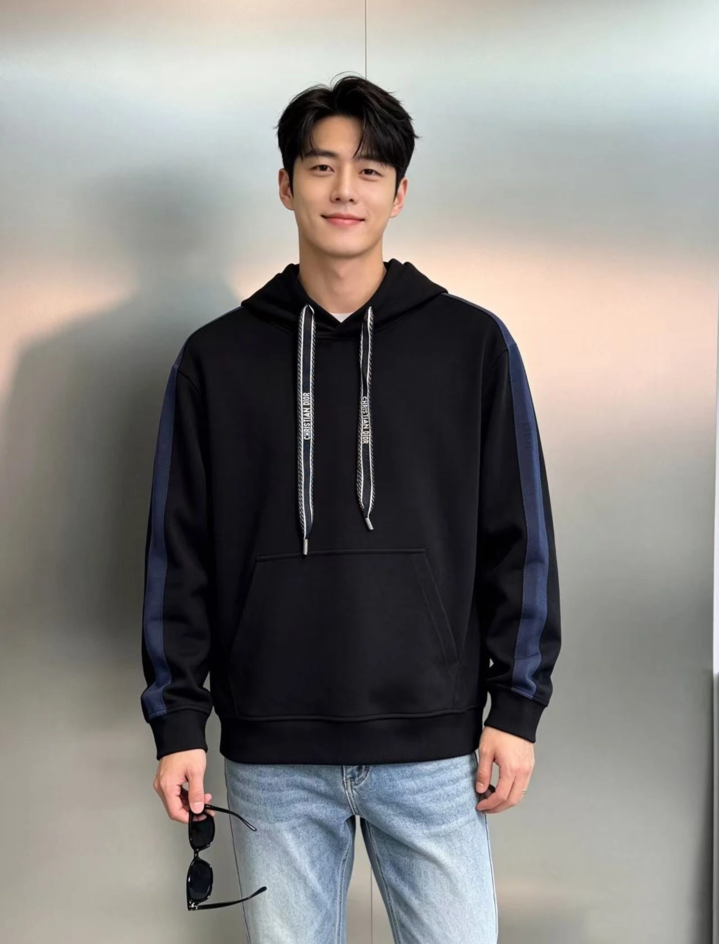 Dior Hoodies — 5a03aeea