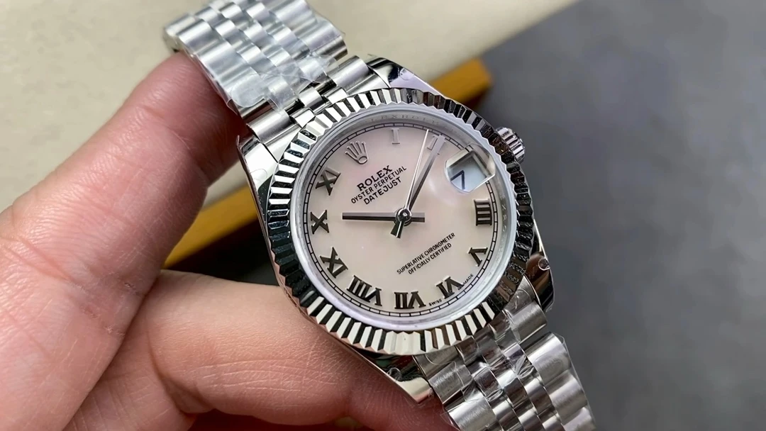 Rolex Watch — 7e332ff4