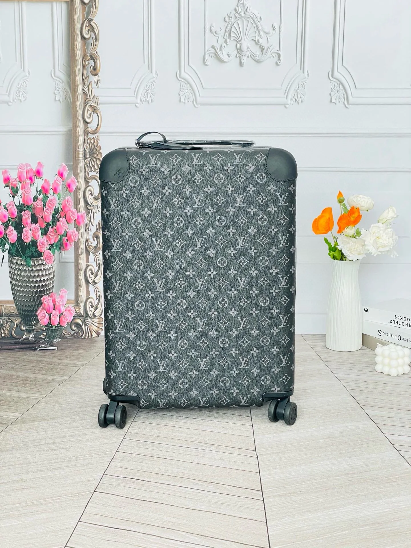 Luggage — fa50e125