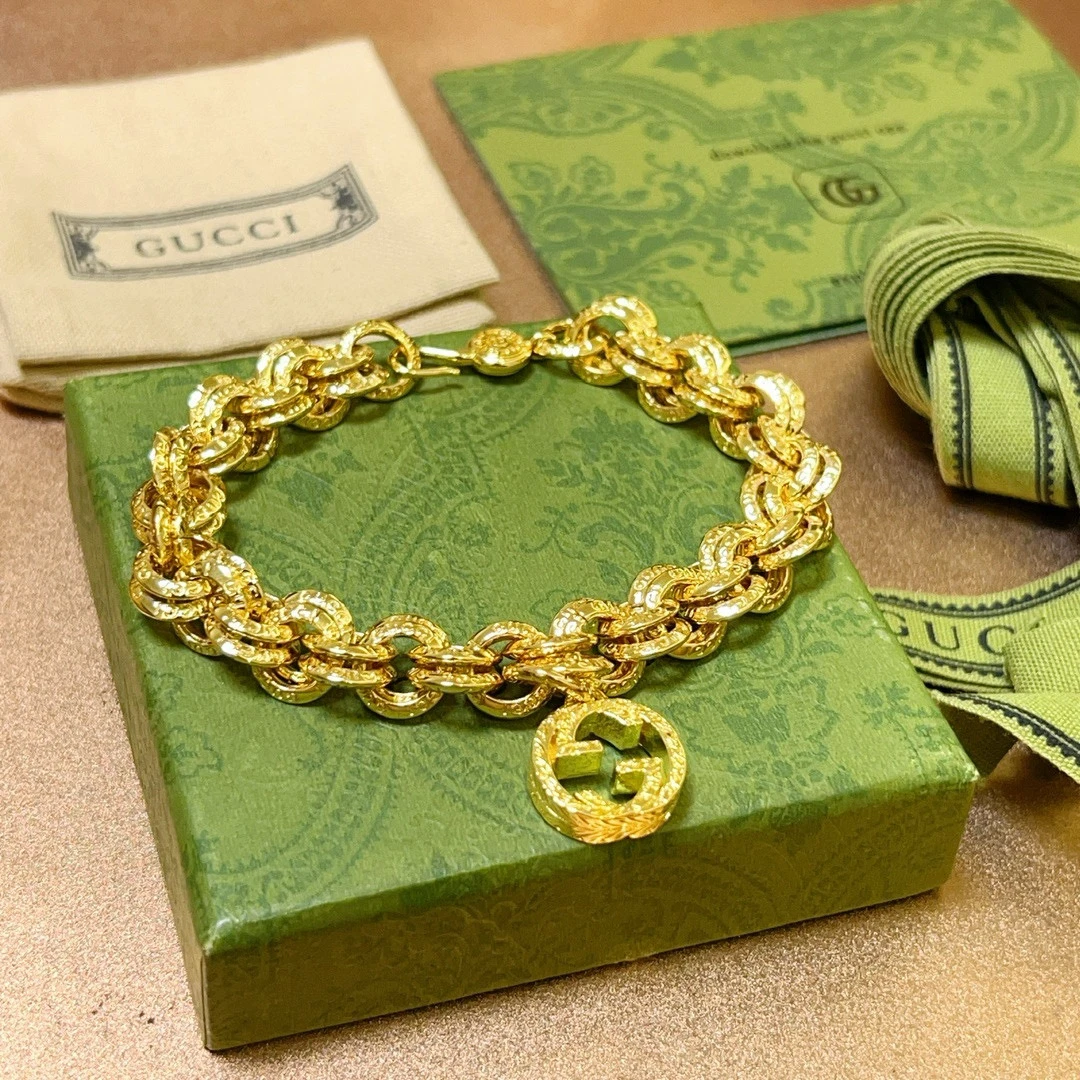 Gucci Jewellery — 6151601a