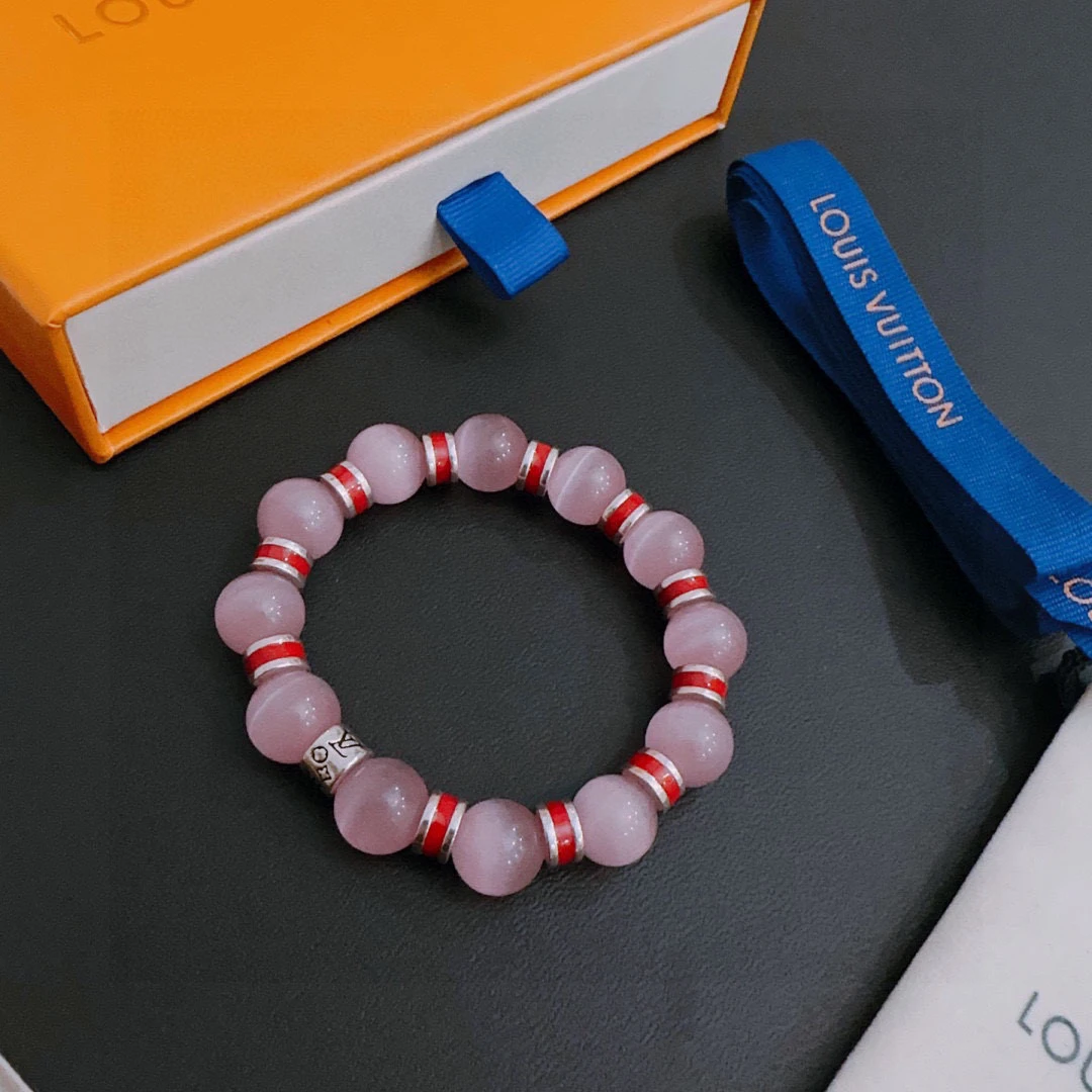 Louis Vuitton Bracelets — 8ed556ac