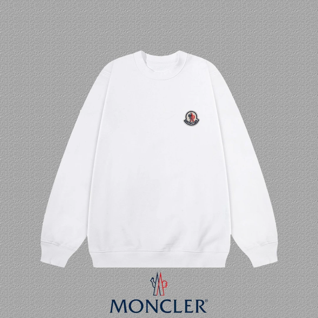 Moncler T-Shirt — d887a12a