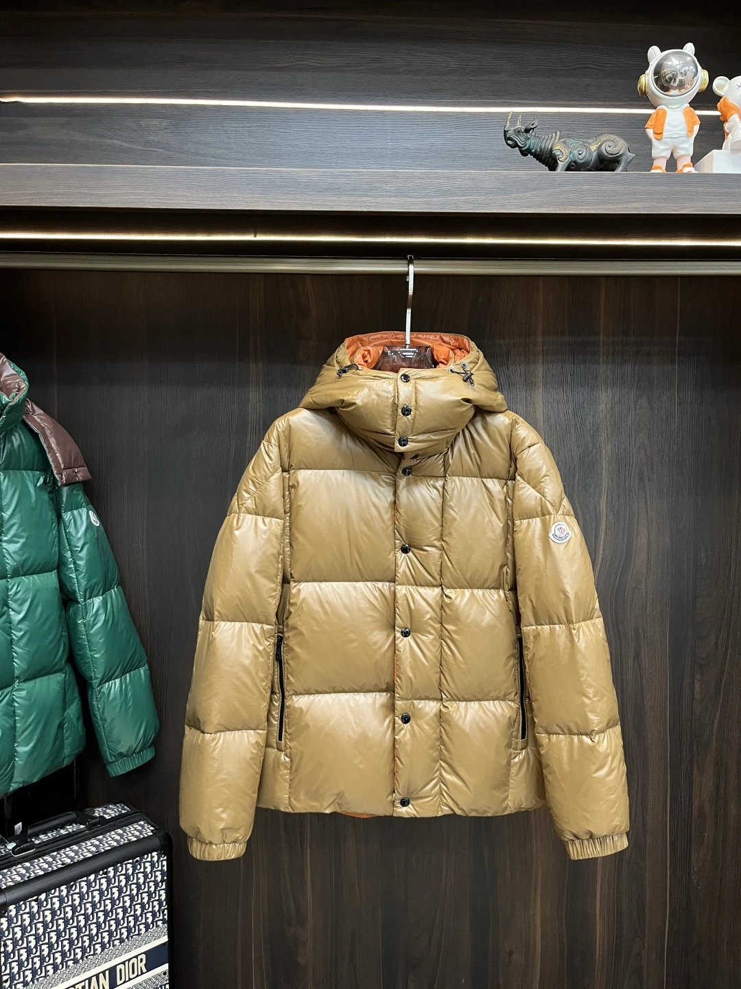 Moncler Down Jacket — f89f9e95