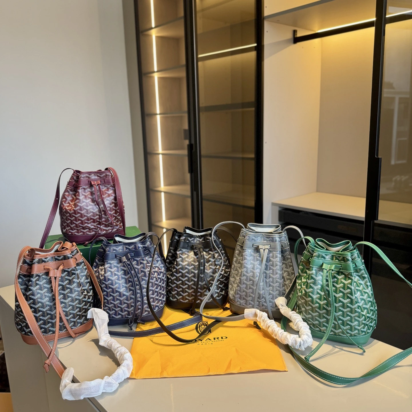Goyard Bag — c53d793d