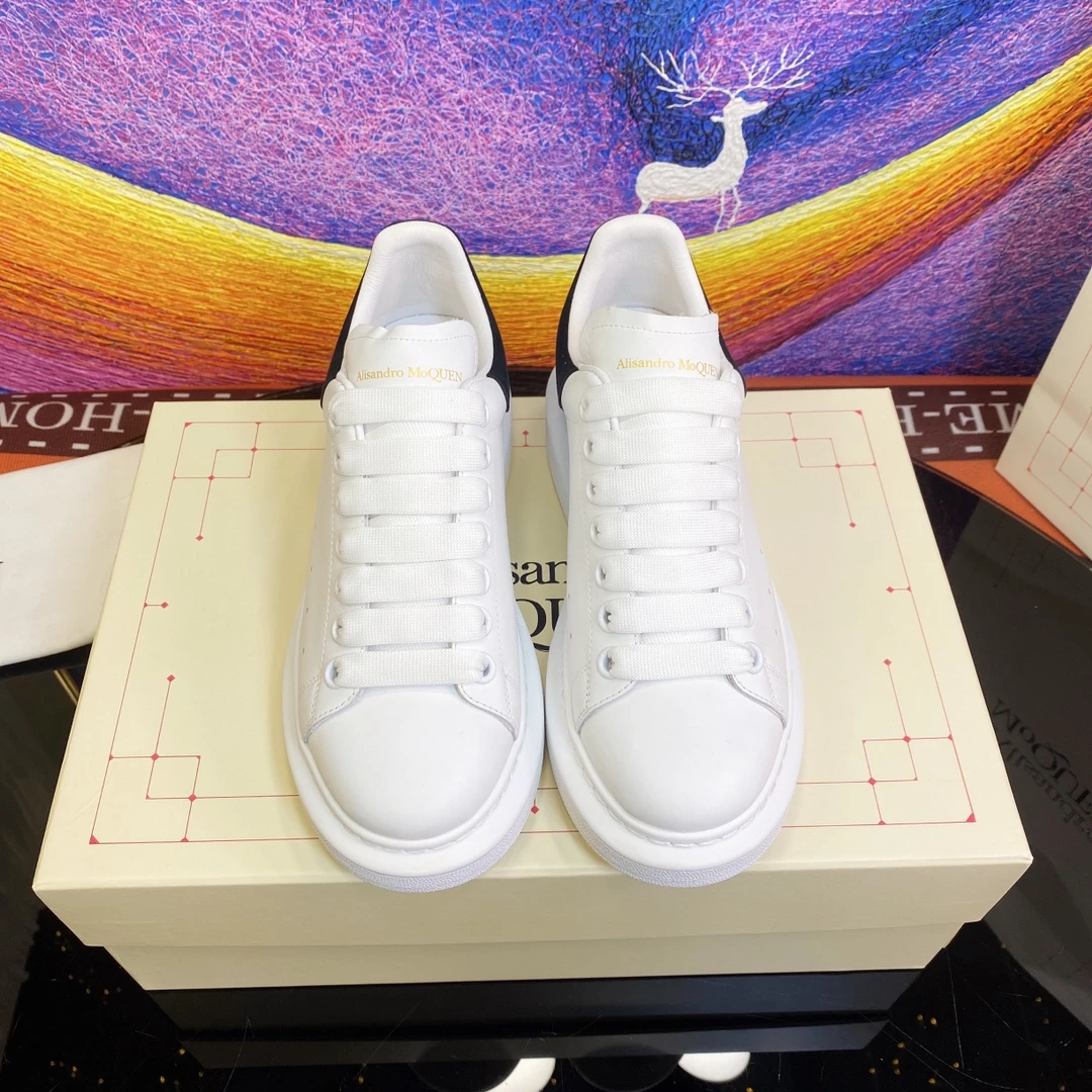 Alexander McQueen Sneakers — 8edf7c7f